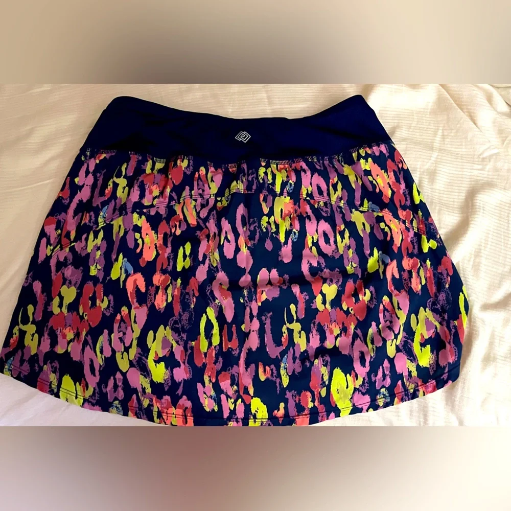 ZELOS navy/blue tennis skirt/skort, mauve & neon yellow leopard spots, Like New - Picture 2 of 6